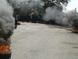 Puluhan Massa Demo Tuntut Pj Bupati Konsel Tindak Lanjuti Rekomendasi KASN