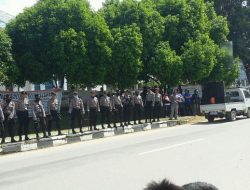 Pendukung Paslon Minta Hasil PSU Muna di Batalkan