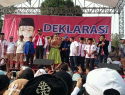 Ribuan Massa Banjiri Deklarasi  Relawan Rajiun Tumada