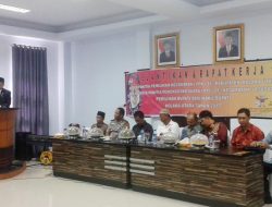 Ketua KPU Kolut “Warning” PPK dan PPS