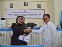 Bupati Tony Serahkan Raperda RPJMD Pada DPRD