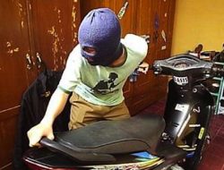 Tinggalkan Motor Lima Menit, Uang 40 Juta Raib
