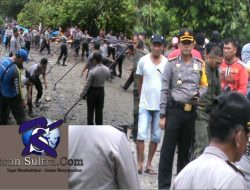 Polres Kolut Pantau Banjir Dan Pasang Tenda Posko Bencana