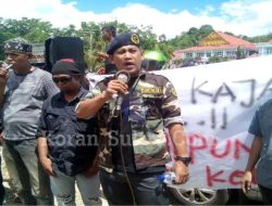 Pengunjuk Rasa Minta Penetapan Tersangka Dirut PT. TRK di Batalkan