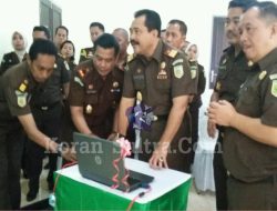 Kajati Sultra Resmikan Website Kejaksaan Muna