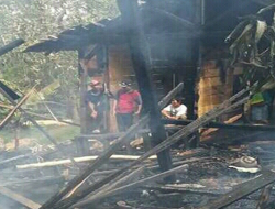 Satu Rumah Warga Gunung Sari Ludes Dilalap Si Jago Merah