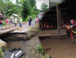 Malam ini, Jalan Trans Sulawesi di KM 24 Bakal Diputus