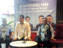 Insiden Bendera Terbalik Demokrat Nilai Bukan Unsur Politik