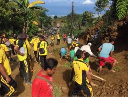 Puluhan Personil Polres Kolut “Serang” Desa Babussalam, Ternyata !!!!