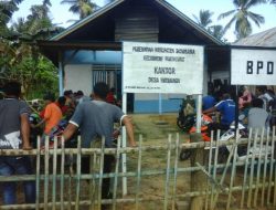 Warga Matabandu Desak Kadesnya Mundur Dari Jabatan, Ternyata Ini Penyebabnya