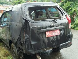 Mobil Dinas Pendidikan Muna Diduga Dibakar Orang tak Dikenal