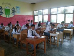 Kekurangan Guru PNS, SMK di Konsel Kurang Diminati Siswa