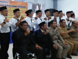 Panwascam di Kolaka Dilantik, Ini Harapan Ketua Panwaslu