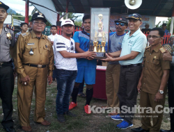 Tutup  Turnamen Sepak Bola, Kadispora Kolut Sanjung Karang Taruna Kalu-kaluku