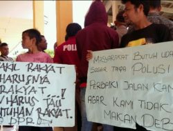 Pengunjuk Rasa “Tantang” Dinas PU Muna Teken Diatas Materai
