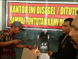 Kantor BKD Konawe Disegel Puluhan Buruh Proyek