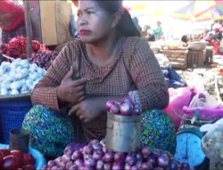 Jelang Ramadhan, Harga Sembako di Pasar Kolaka Meroket