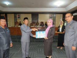 DPRD Terima LKPJ 2017 Dari Pemda Konsel