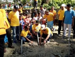 Pemkot Baubau Tanam 18.000 Mangrove