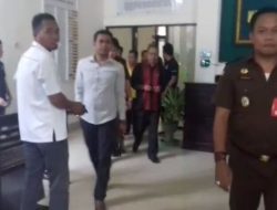 Usai Diperiksa Kejaksaan, Sekda Konawe dan Mantan Bendahara Diknas Resmi Ditahan