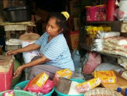 Langka, Harga Garam di Muna Capai Rp.10 Ribu Perbungkus