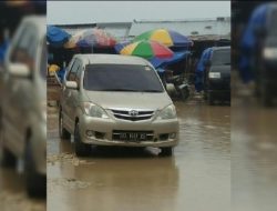 Becek dan Berlumpur, LSM di Muna Minta Pemerintah Jangan “Tidur”