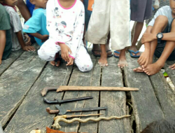 Heboh, Warga Muna Temukan Benda Antik Ditepi Pantai