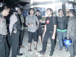 Dua Kubu HMI Kolaka Bentrok