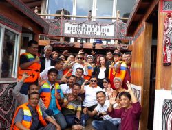 Unik, Penutupan UKW PWI di Sumut Diatas Kapal Wisata