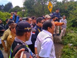 Mentri ESDM Berkunjung ke Pos Pengamatan Gunung Berapi Bromo