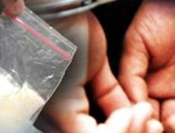 Polres Kolaka Ringkus Dua Orang Pengedar Sabu di Kolaka