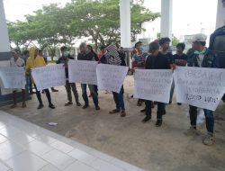DPRD Muna di Demo, Warga Tagih Janji Pemda Soal Pembangunan