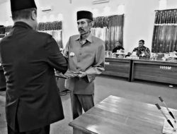 Tetapkan Dua Perda Retribusi, Walikota Baubau Apresiasi Kinerja Dewan