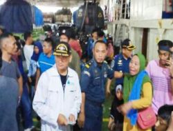 KM Ferry Kolaka – Bajoe Dinilai Menyalahi Standar Keselamatan Penumpang