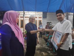 Safari di Aere, Bupati Serahkan Bantuan untuk Pembangunan Rumah Ibadah