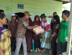 Pramuka Koltim Bantu Warga Korban Banjir