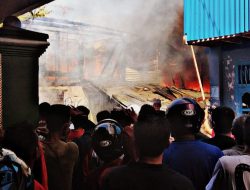 Sijago Merah Ngamuk, Empat Rumah di Baubau ‘Gosong’