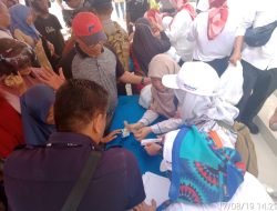 Meriakan Hut RI ke 74, PT. Antam Kolaka Gelar Sembako Murah