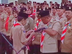 Usai Dilantik jadi Ketua Kwarcab, Sekda Baubau Menangis