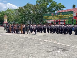 Bersama Kapolres, Dandim Kolaka Pimpin Apel Gelar Pasukan Jelang Pelantikan Presiden