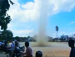 Angin Puting Beliung Muncul saat BOM Kepton Orasi Tagih Janji Bupati Wakatobi