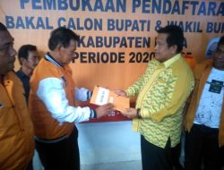 Ribuan Simpatisan Kawal Cabub Petahana Mendaftar di Partai Hanura Muna