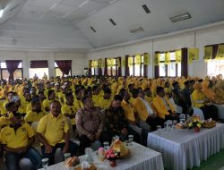 Arhawi Lantik Kader Golkar Wangi-Wangi Selatan