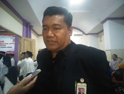 Calon di Daerah Lain Bupati Wajib Mundur, Icumeben Cuti
