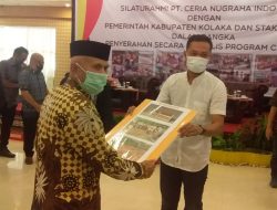PT. CNI Serahkan Bantuan Dana CSR