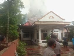 Rumah Mantan KadisPora Konawe Nyaris Ludes Di Lahap Sijago Merah