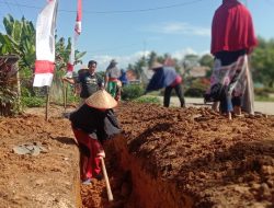 Antisipasi Banjir, Pemdes Walay Buat Saluran Air Sepanjang 1,2 KM