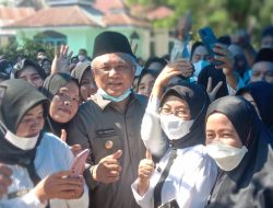 Bupati KSK Serahkan Langsung SK Pengangkatan 832 Orang PPPK Guru Se Kabupaten Konawe