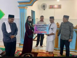 Peduli Pembangunan Rumah Ibadah, Titin Nurbaya Saranani, Salurkan Dana Hibah