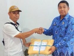 Serahkan Dokumen USBKP SDN, Kabid Dikdas : Jaga Kerahasiaan Dokumen